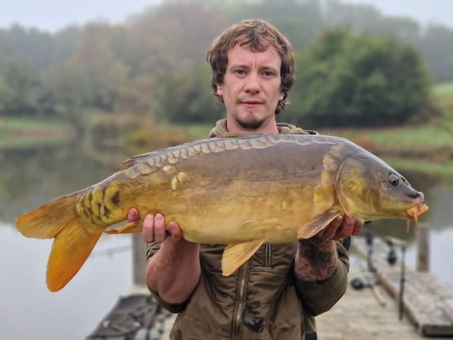 The “Lake With no name” is live on the website for limited bookings next year !!! This one’s a bit special and a little quirky 😜🥳❤️
Exclusive Hire Carp Fishery Sussex. 30 fish in 3 days !! #lwn