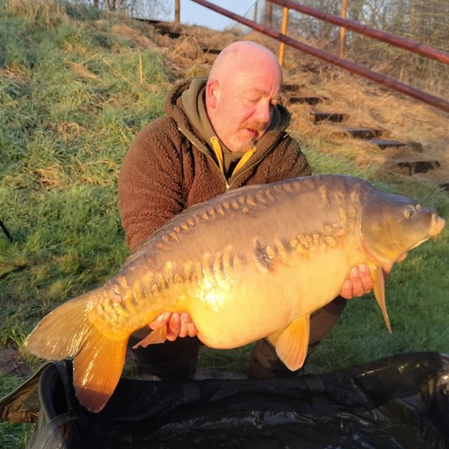 Chris morris
Fish Name
Linear
Fish Weight in lbs
32lb 4oz
Name of Venue Where Fish Was Caught?
Helgas Creek

#hc #30 #ls