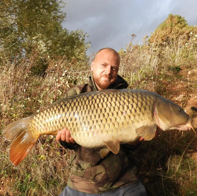Shane Lune with Acid 34.08 ! - Broom pit 😎 #bp #30 #syndicate #bigcommoncarp