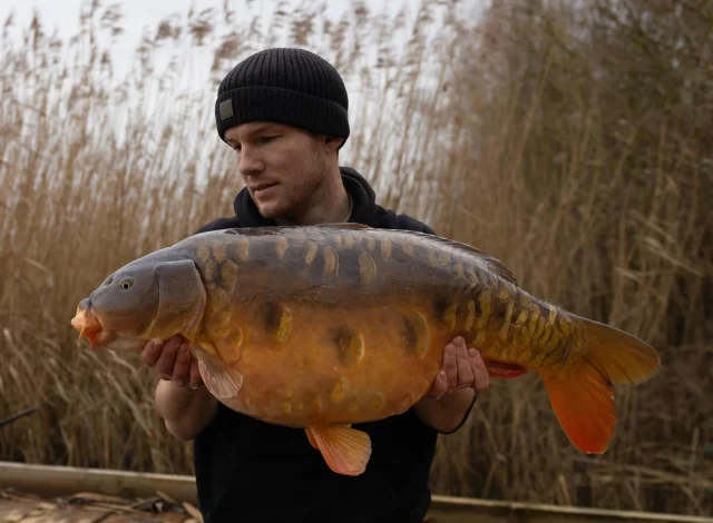 @jamie__brookes over Broom big pit 😎 #syndicate #bp #midlandscarpscene #arrowmeadowfishery #bigpitcarp