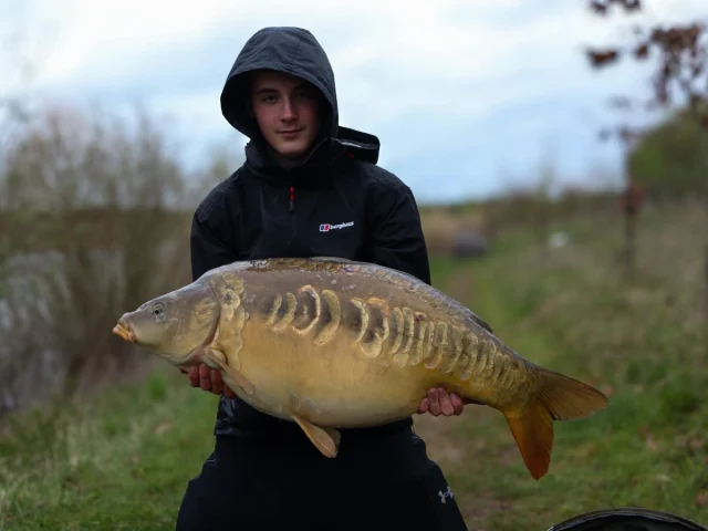 New youth member Luke landed this new 30 from Arrow pit on his first days fishing ! #30 #ap #syndicate #arrowmeadowfishery #carpfishing